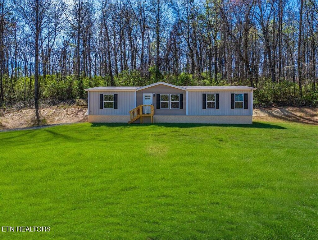 Photo of 1009 S Gateway Ave, Rockwood, TN 37854 (MLS # 1334291)