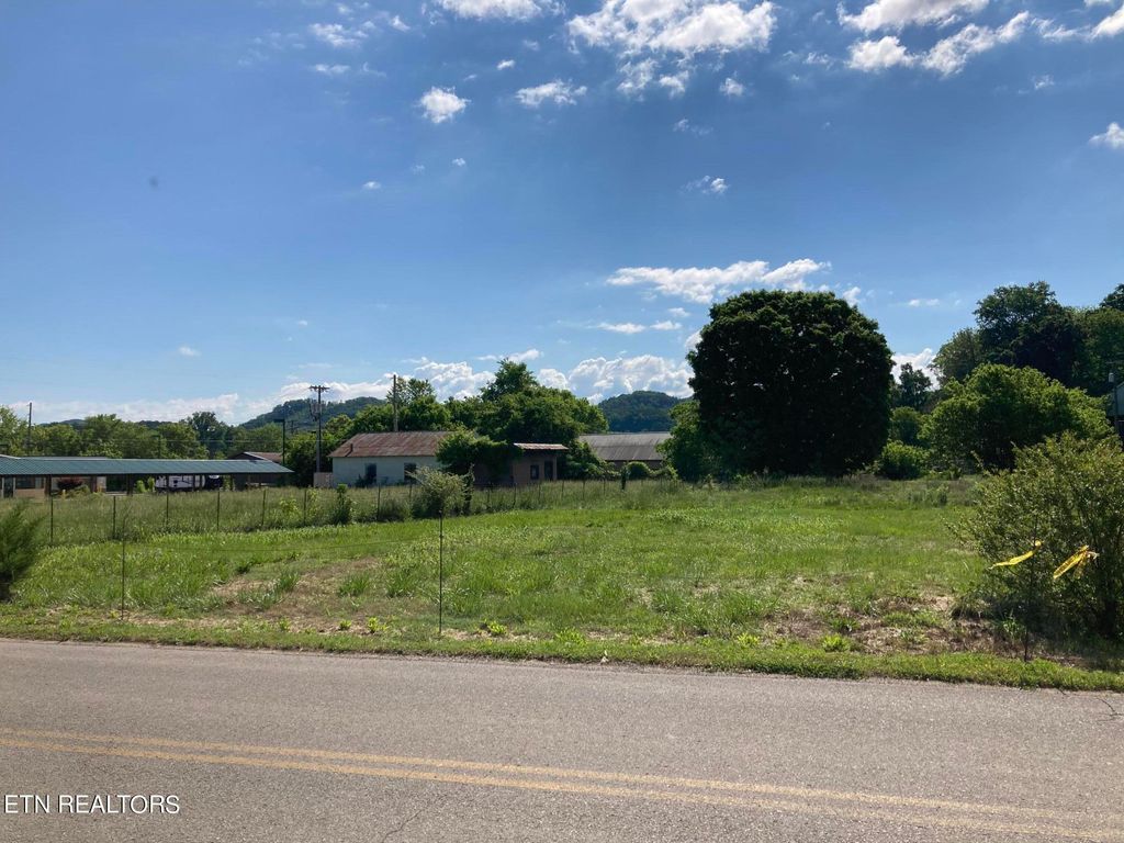 Photo of Main St, Tellico Plains, TN 37385 (MLS # 1262561)