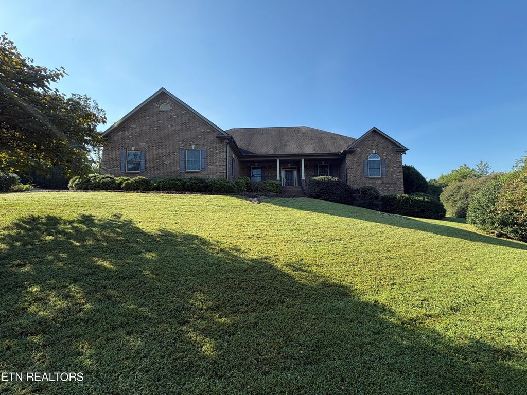Photo of 210 Red Grouse Drive, Lenoir City, TN 37772 (MLS # 1355603)