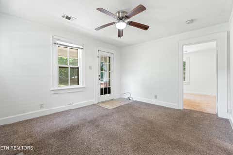 Tiny photo for 323 Lee Rd, Clinton, TN 37716 (MLS # 1346385)