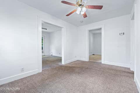 Tiny photo for 323 Lee Rd, Clinton, TN 37716 (MLS # 1346385)