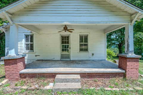 Tiny photo for 323 Lee Rd, Clinton, TN 37716 (MLS # 1346385)