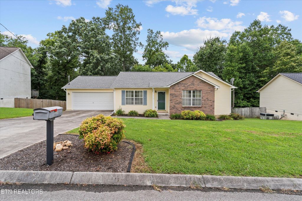 Photo of 2230 Cripple Oak Lane, Powell, TN 37849 (MLS # 1310775)