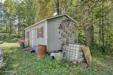 Tiny photo for 614 W Creston Rd, Crossville, TN 38571 (MLS # 1319438)