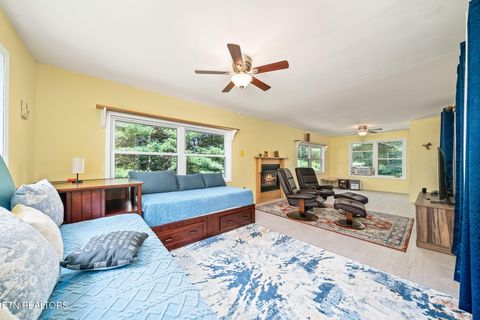 Tiny photo for 614 W Creston Rd, Crossville, TN 38571 (MLS # 1319438)