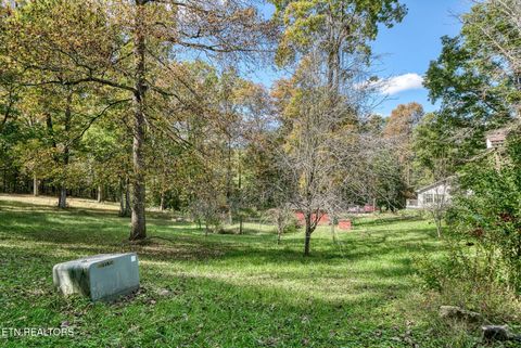 Tiny photo for 614 W Creston Rd, Crossville, TN 38571 (MLS # 1319438)