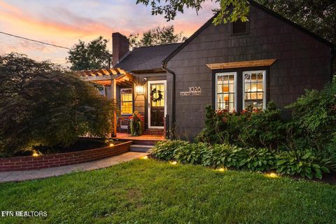 1028 Forest St Greeneville TN 37743