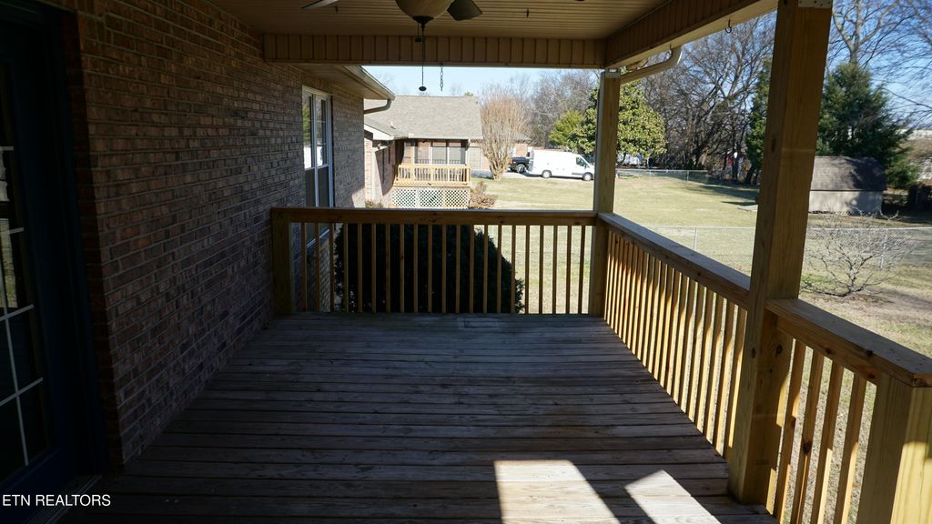 Photo of 867 Westgate Drive, Alcoa, TN 37701 (MLS # 1306602)