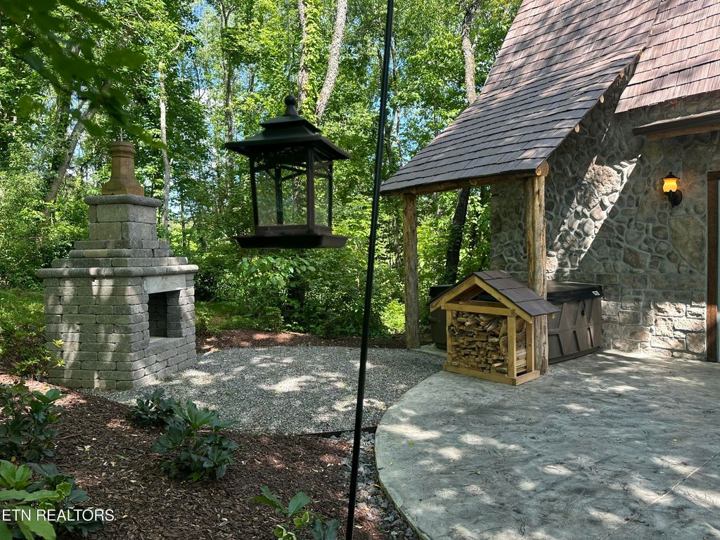 Photo of 970 Douglas Dam Rd, Kodak, TN 37764 (MLS # 1339566)