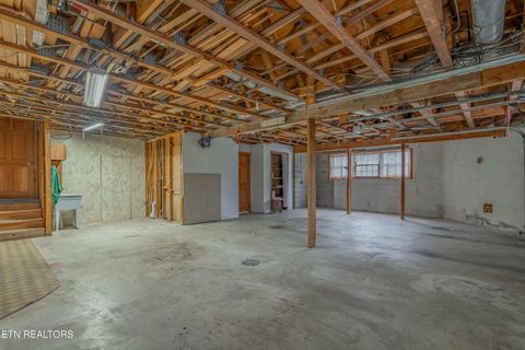 Tiny photo for 2992 Knoxville Hwy, Wartburg, TN 37887 (MLS # 1328897)