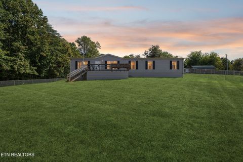 437 Happy Hollow Rd Madisonville TN 37354