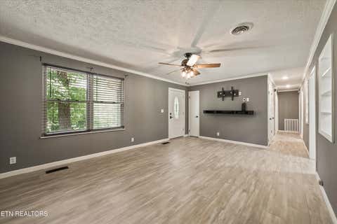 Tiny photo for 608 W 10th Ave, Lenoir City, TN 37771 (MLS # 1349837)