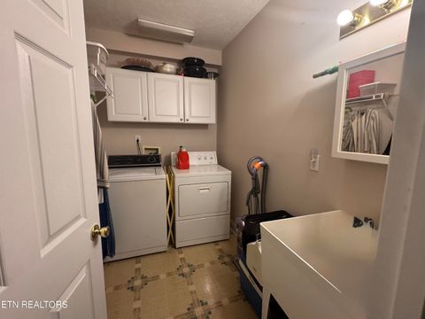 Tiny photo for 7805 Silverbridge Court, Powell, TN 37849 (MLS # 1330720)