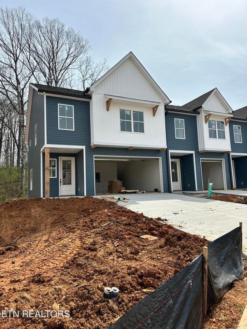 Photo of 1645 Lateglow Way, Knoxville, TN 37931 (MLS # 1333503)