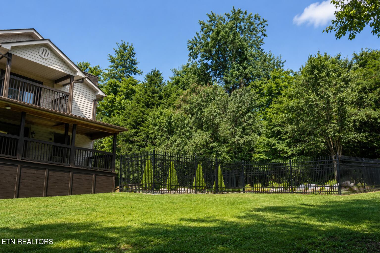 5506 Old Walland Hwy