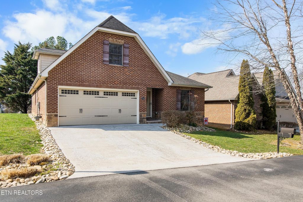 Photo of 9240 Dragonfly Way, Strawberry Plains, TN 37871 (MLS # 1254066)