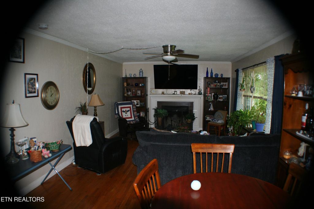 Photo of 310 Cardinal St, Maryville, TN 37803 (MLS # 1343752)