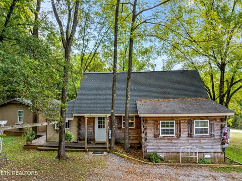 557 High Country Rd Cosby TN 37722