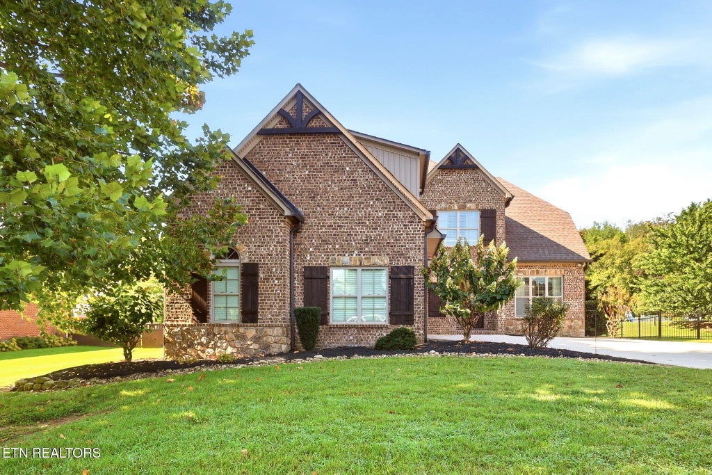 Photo of 128 Tradewind St, Clinton, TN 37716 (MLS # 1354131)