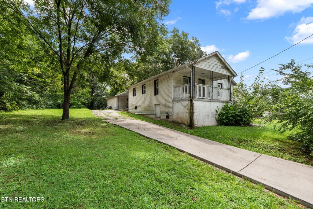Photo of 1226 Ohio Ave, Knoxville, TN 37921 (MLS # 1312027)