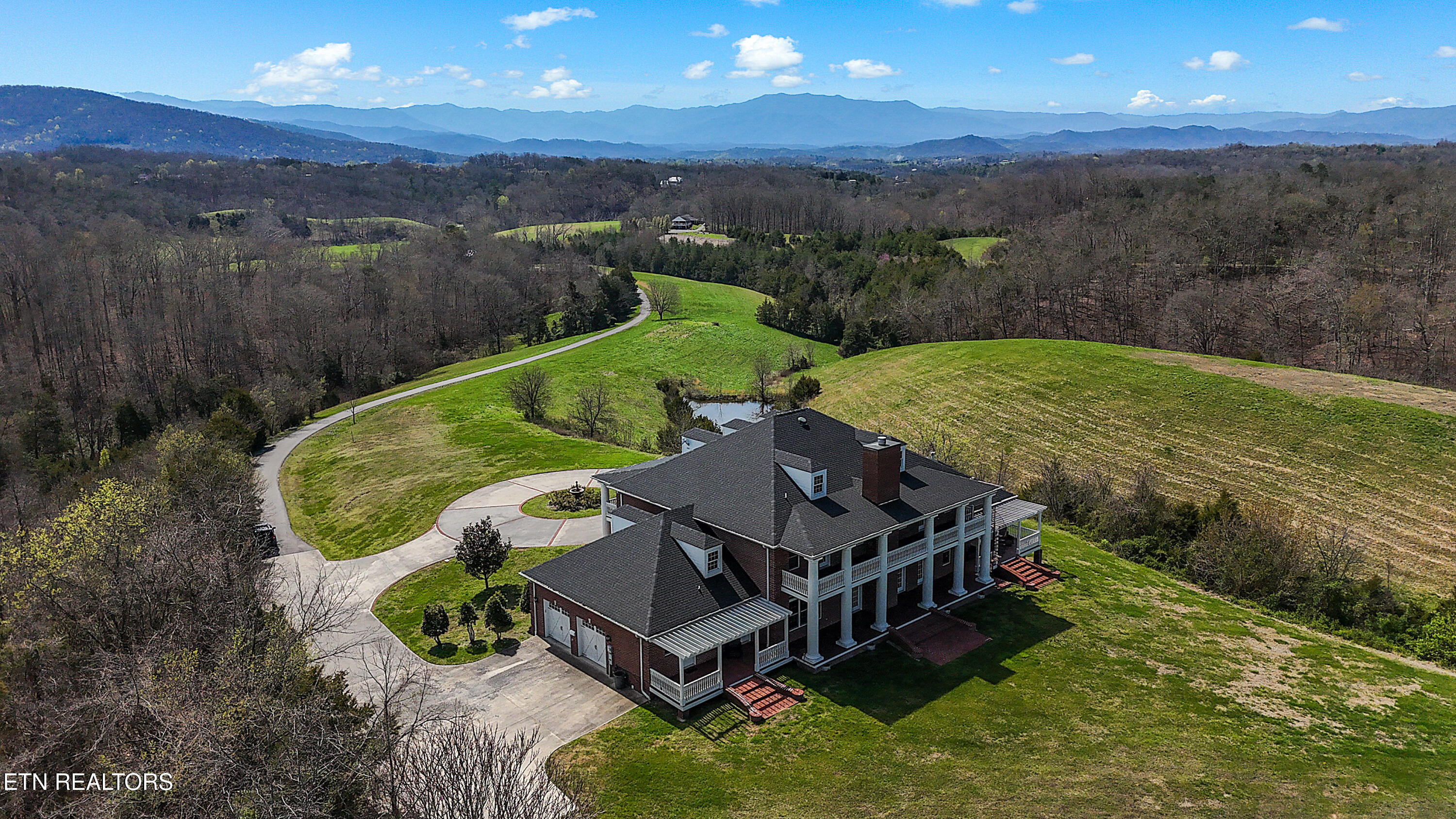 3050 Sims Rd