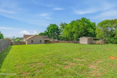 Tiny photo for 5126 Gregory Rd, Greenback, TN 37742 (MLS # 1359319)