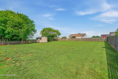 Tiny photo for 5126 Gregory Rd, Greenback, TN 37742 (MLS # 1359319)