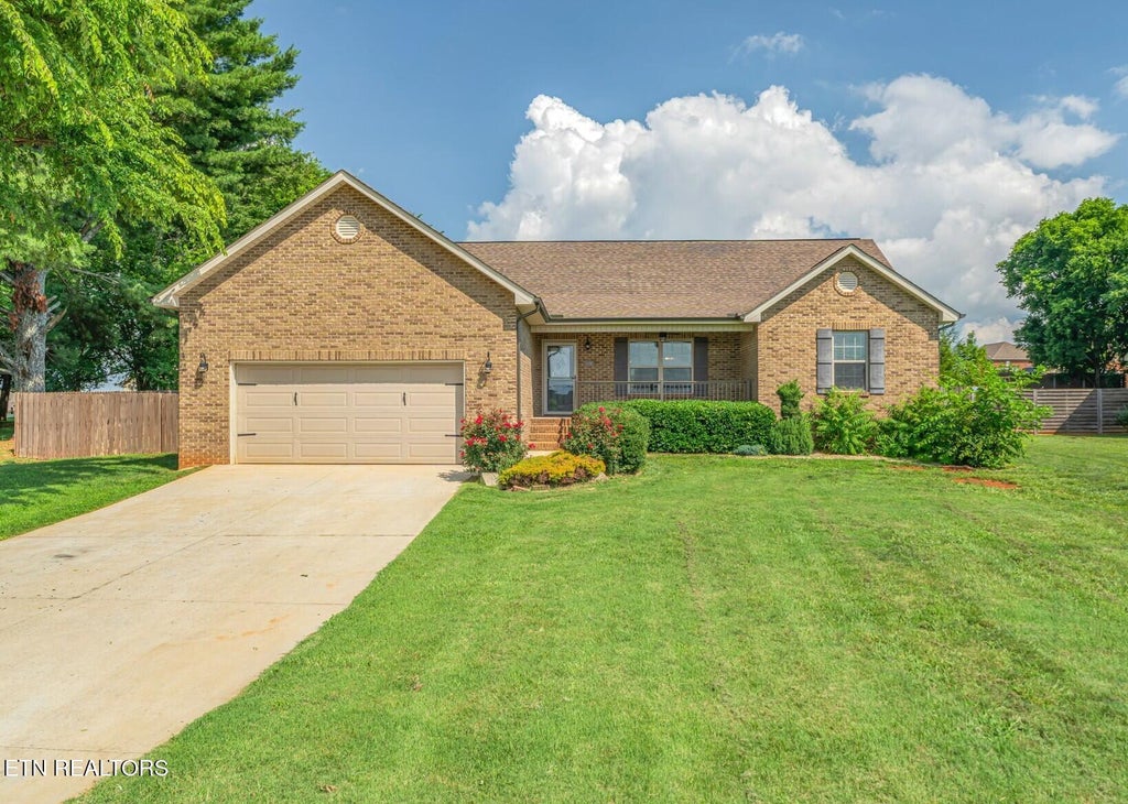 Photo of 5126 Gregory Rd, Greenback, TN 37742 (MLS # 1359319)