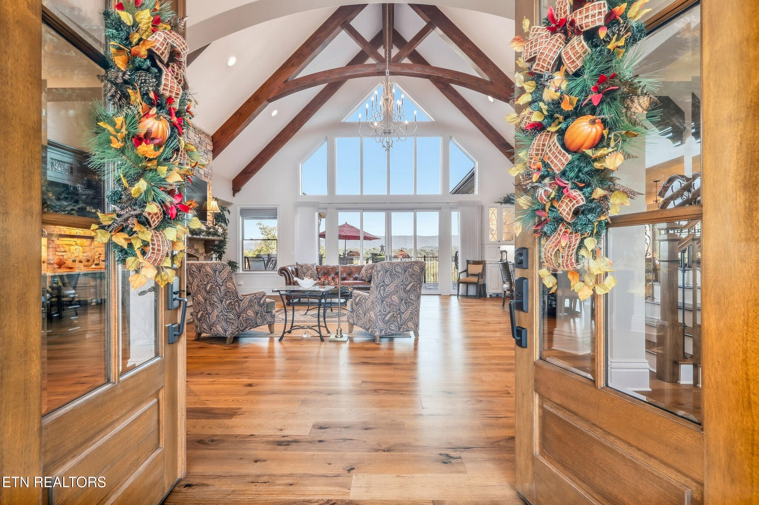 2032 Cochran Rd