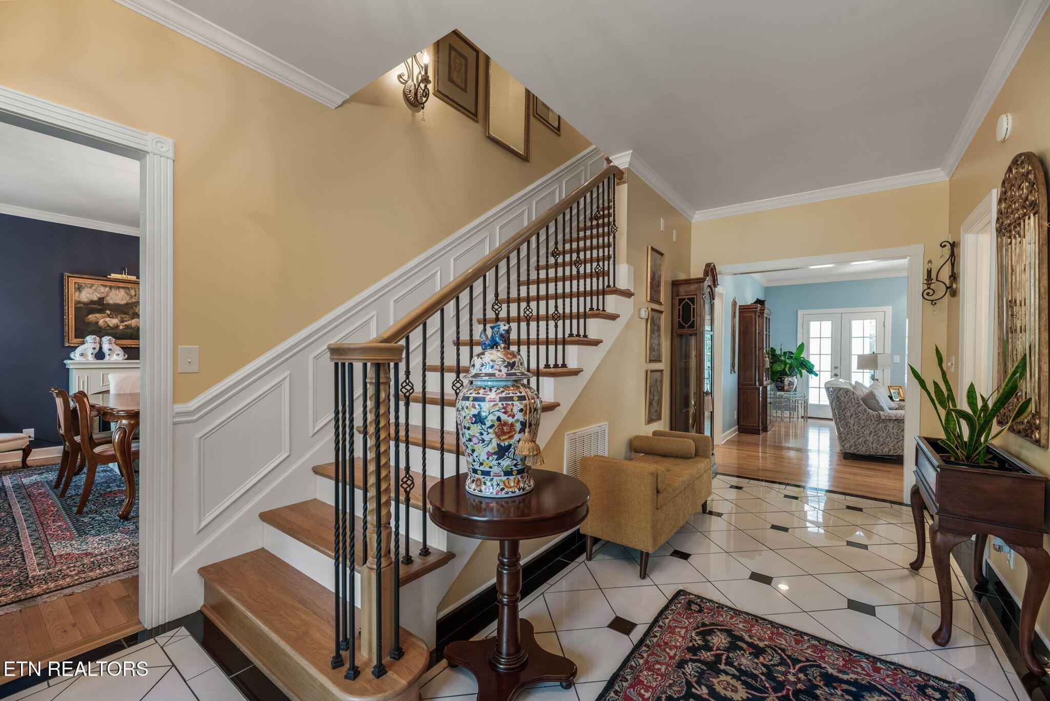 112 New Bedford Lane