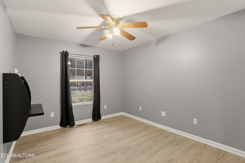 Tiny photo for 142 Woodlawn Pike, Knoxville, TN 37920 (MLS # 1325962)