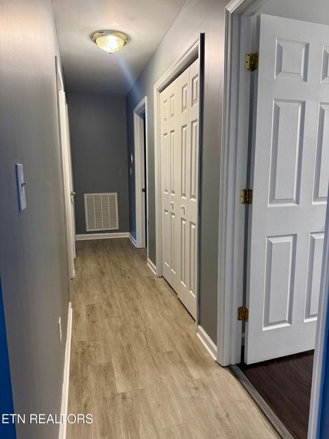 Tiny photo for 142 Woodlawn Pike, Knoxville, TN 37920 (MLS # 1325962)