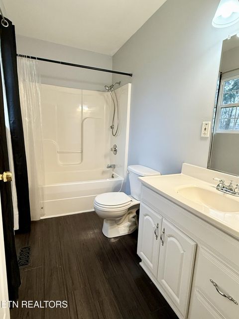 Tiny photo for 142 Woodlawn Pike, Knoxville, TN 37920 (MLS # 1325962)