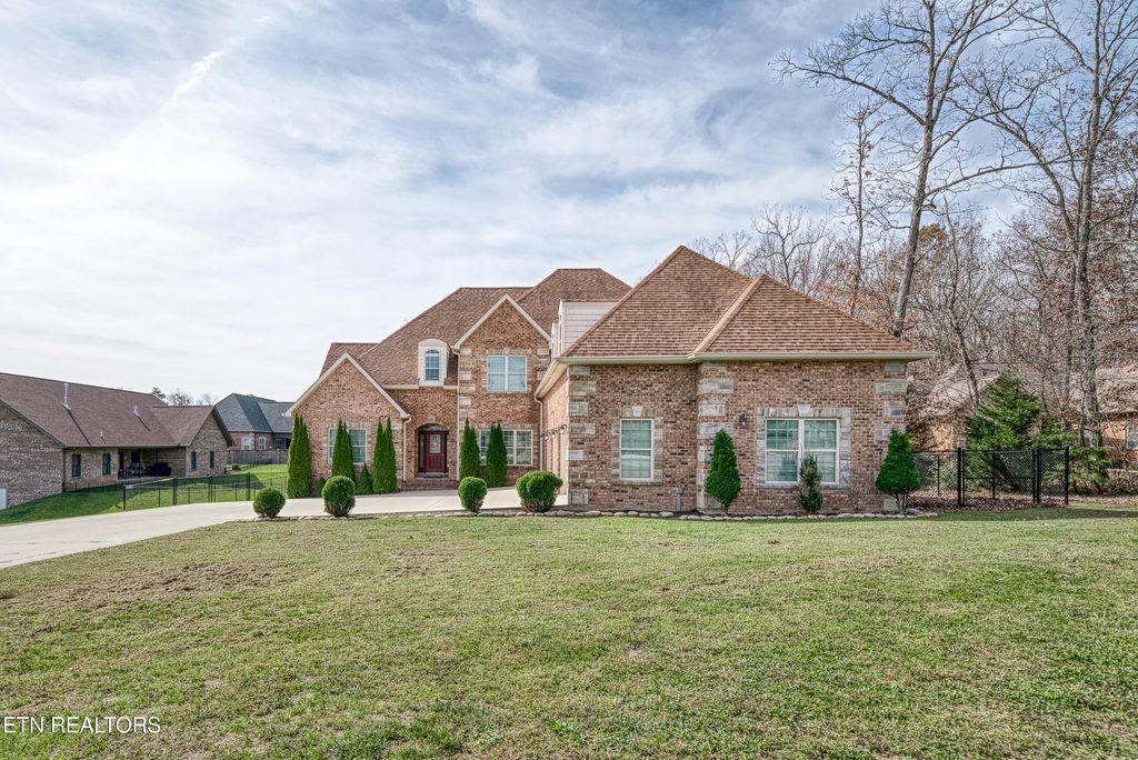 Photo of 39 N Riverview Ln. Ln, Crossville, TN 38555 (MLS # 1281631)