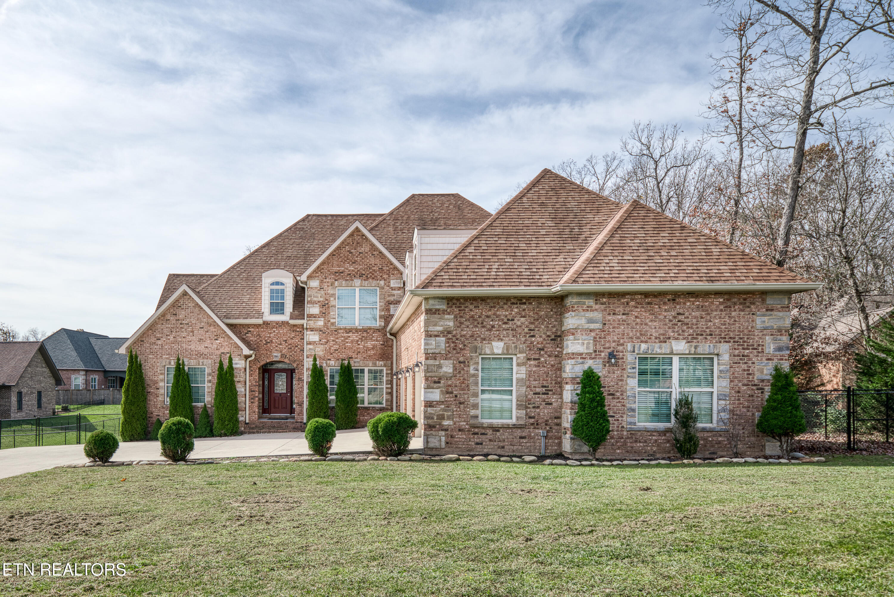 39 N Riverview Ln.