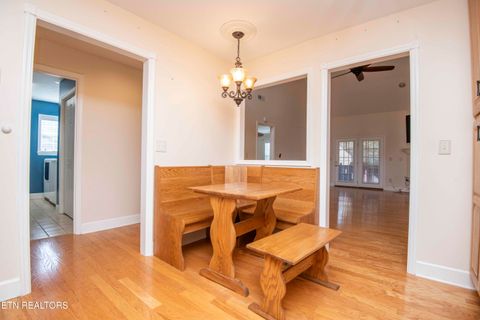 Tiny photo for 118 Channel Way, Clinton, TN 37716 (MLS # 1332559)