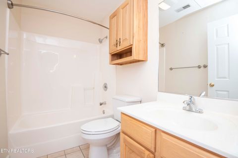 Tiny photo for 118 Channel Way, Clinton, TN 37716 (MLS # 1332559)