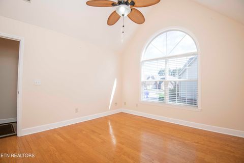 Tiny photo for 118 Channel Way, Clinton, TN 37716 (MLS # 1332559)