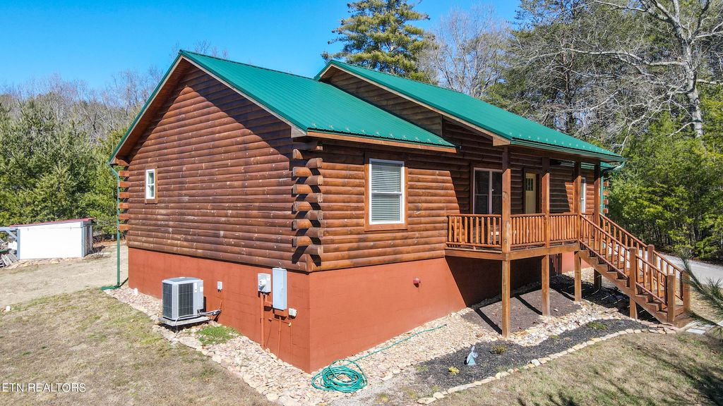 Photo of 268 Yellow Nugget Rd Rd, Tellico Plains, TN 37385 (MLS # 1252136)