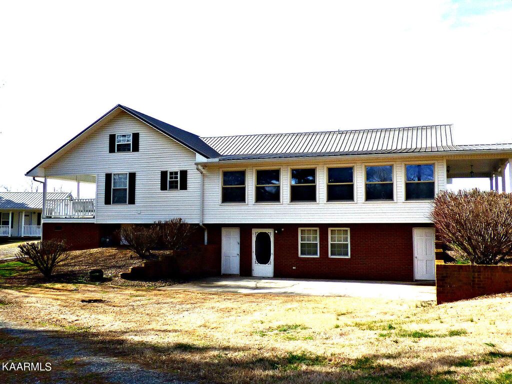 Photo of 1749 Walnut St, White Pine, TN 37890 (MLS # 1218958)