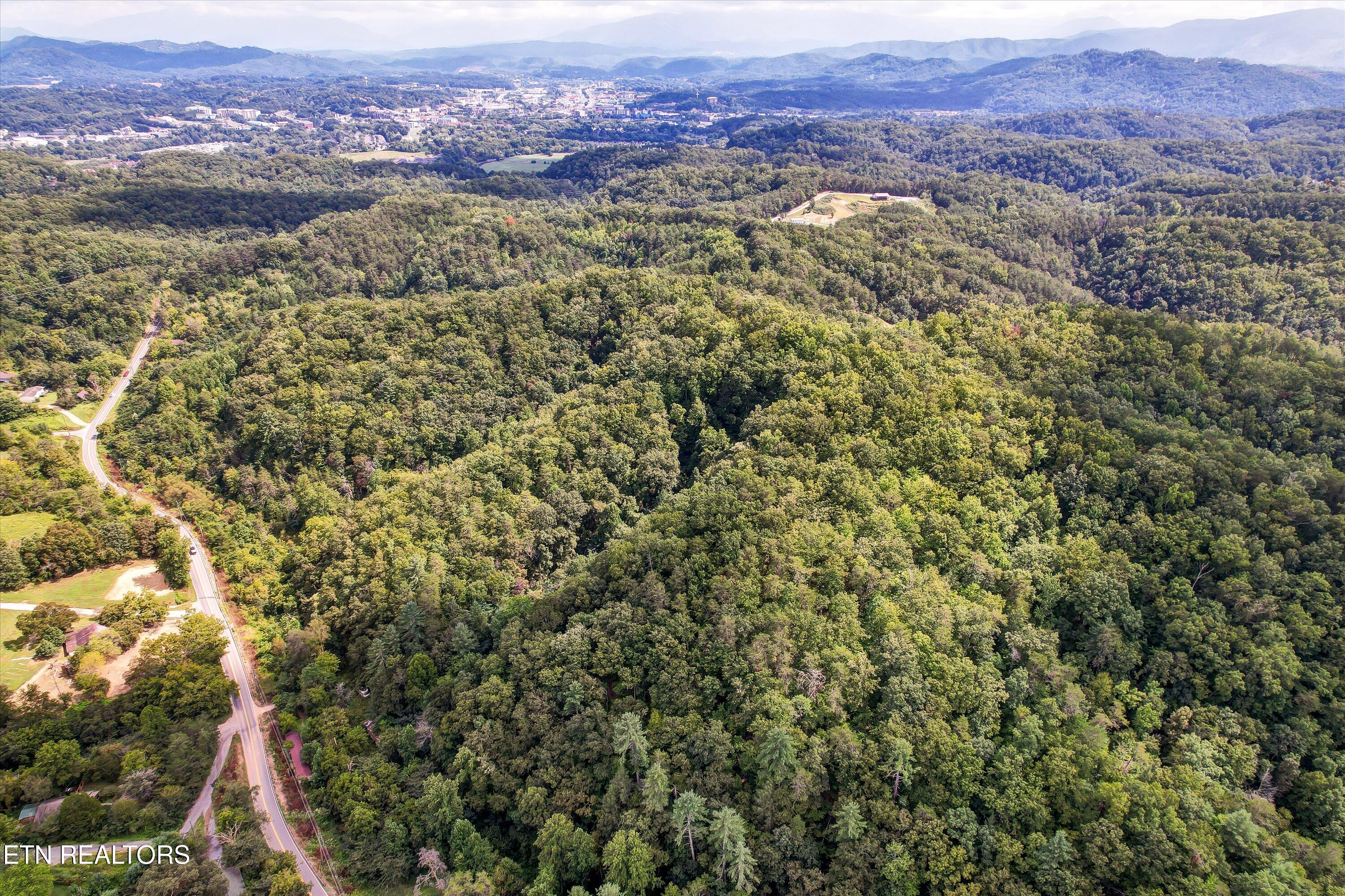 1316 River Divide Rd