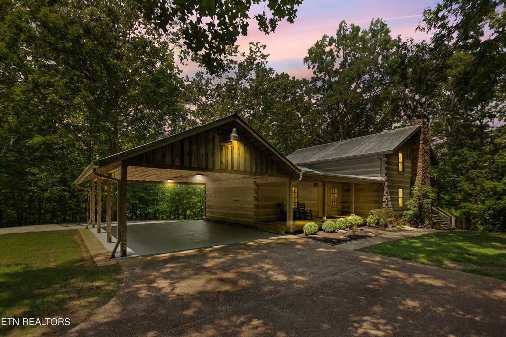 Photo of 877 Paint Rock Ferry Rd, Kingston, TN 37763 (MLS # 1310204)