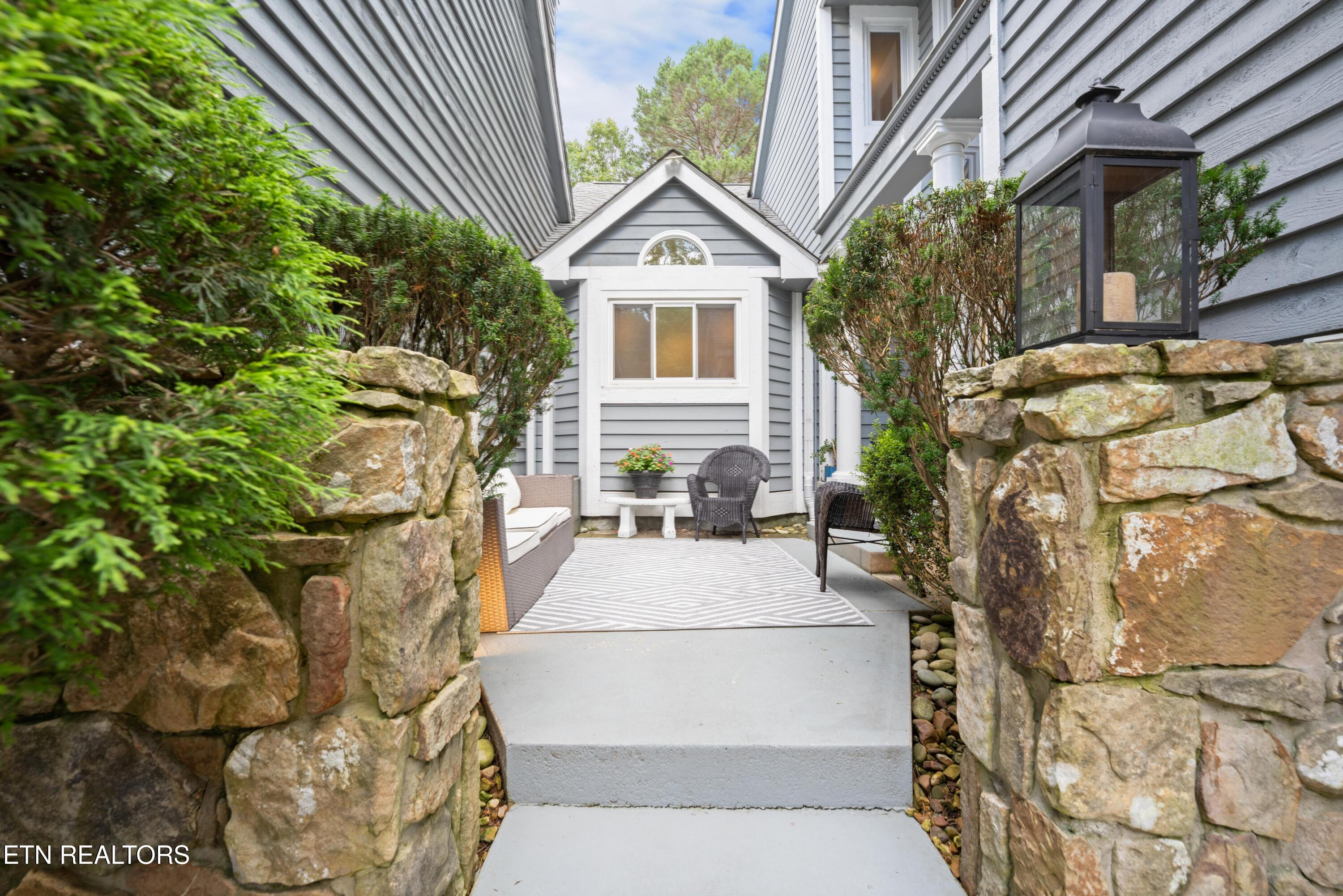 213 Dorchester Court