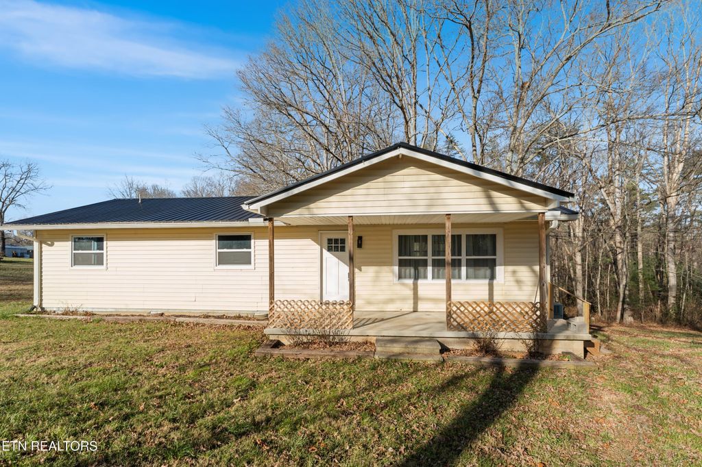 Photo of 53 Takesa Drive, Crossville, TN 38555 (MLS # 1324356)