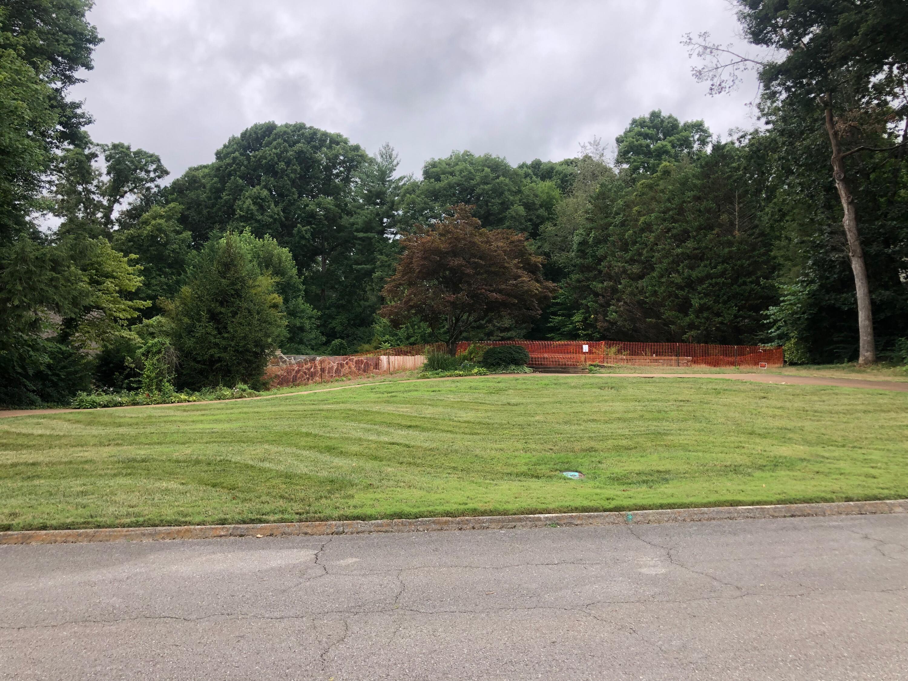 Photo 1 of 8 — 229 Baltusrol Rd, Knoxville, TN 37934