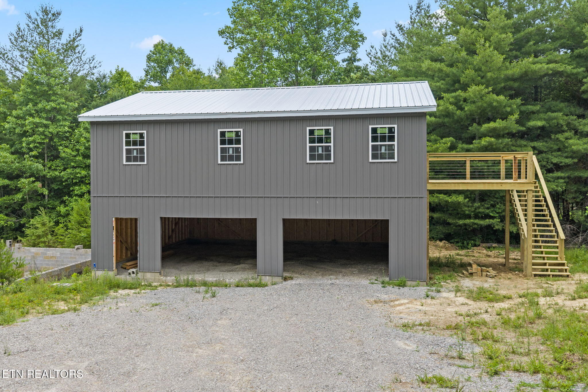 144 Charlie Jones Rd