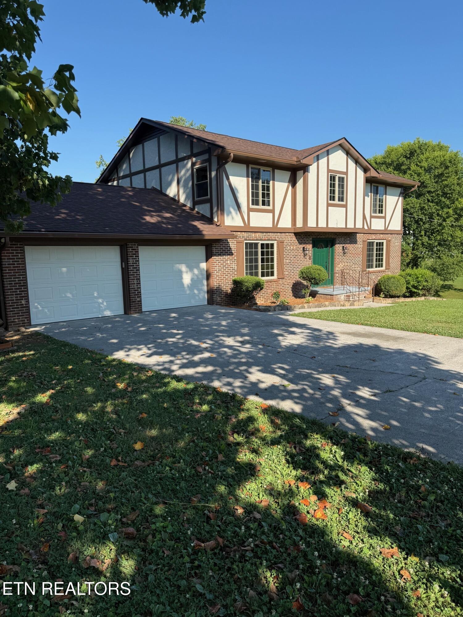319 Kenmark Drive