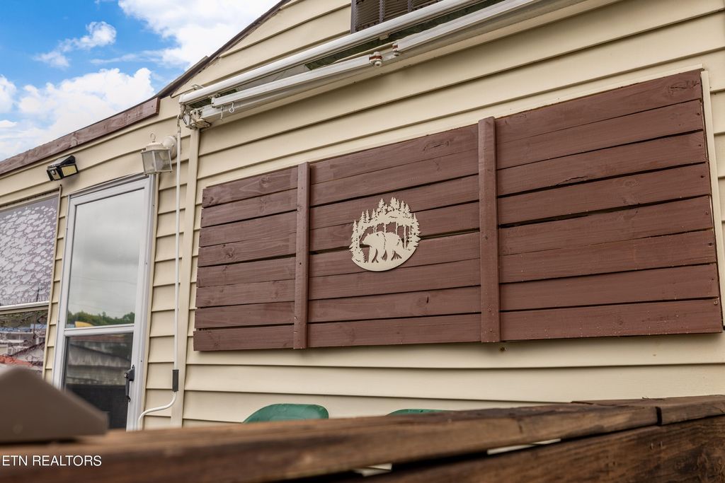 Photo of 535 Flamingo Circle, Townsend, TN 37882 (MLS # 1277934)