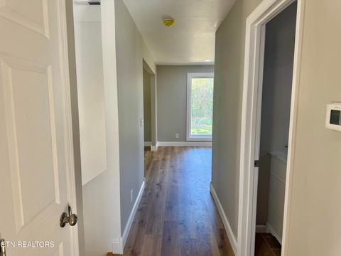 Tiny photo for 122 OPAL St, Tazewell, TN 37879 (MLS # 1318858)