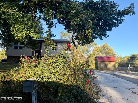 Tiny photo for 122 OPAL St, Tazewell, TN 37879 (MLS # 1318858)